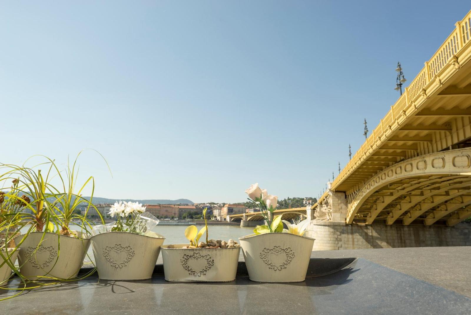 Unique Studio at the Danube Budapest Extérieur photo