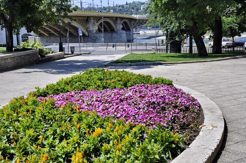 Unique Studio at the Danube Budapest Extérieur photo